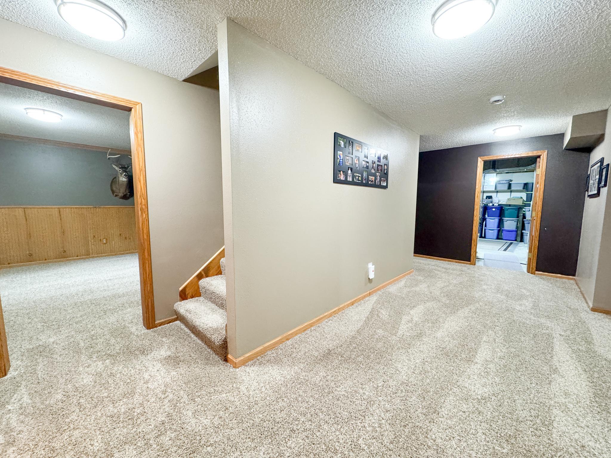 1998 single family home for sale at 26760 Riverside Drive in Fergus Falls, MN — 4 bed, 3 bath (photo 20 of 58)