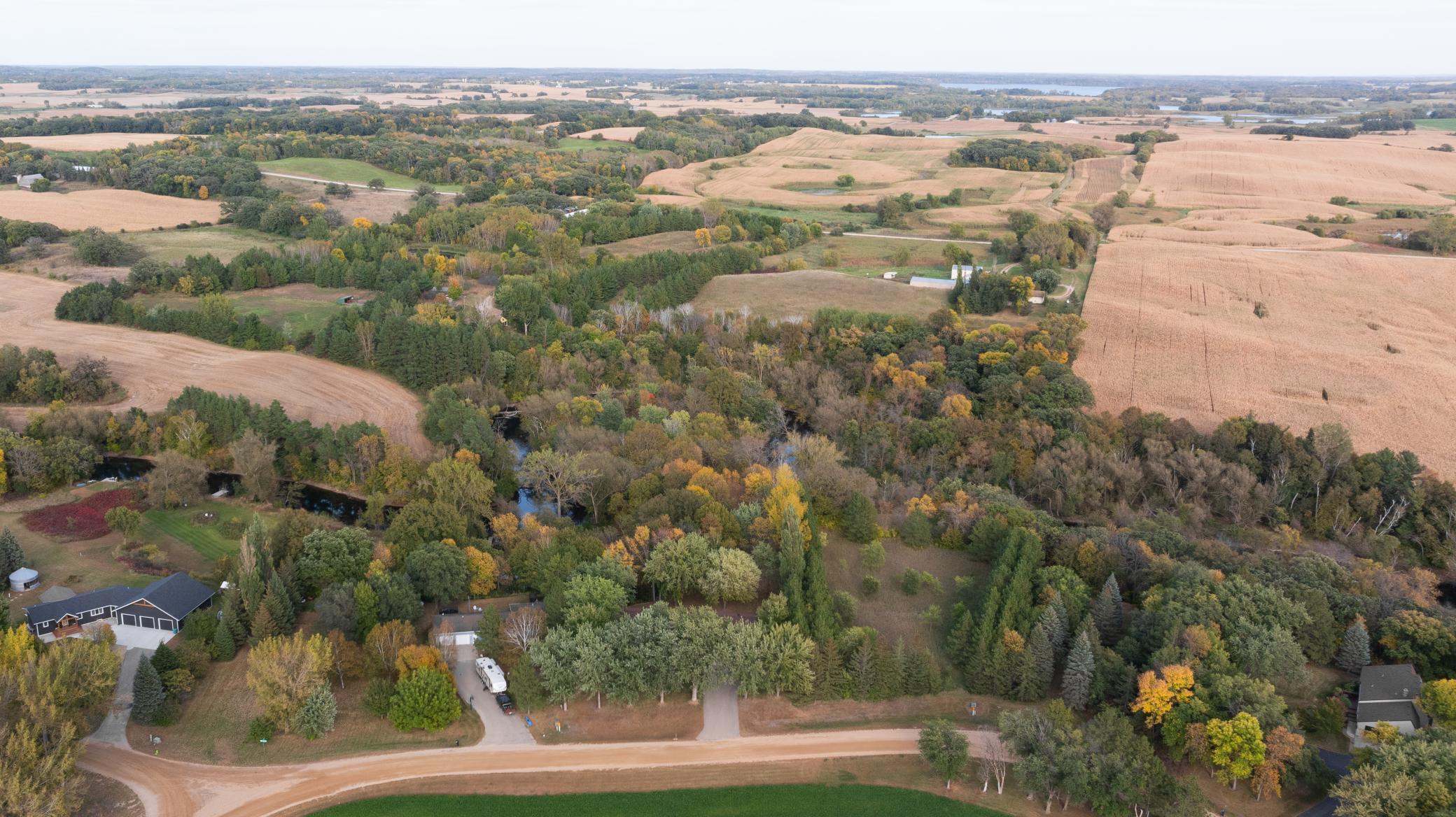 1998 single family home for sale at 26760 Riverside Drive in Fergus Falls, MN — 4 bed, 3 bath (photo 57 of 58)
