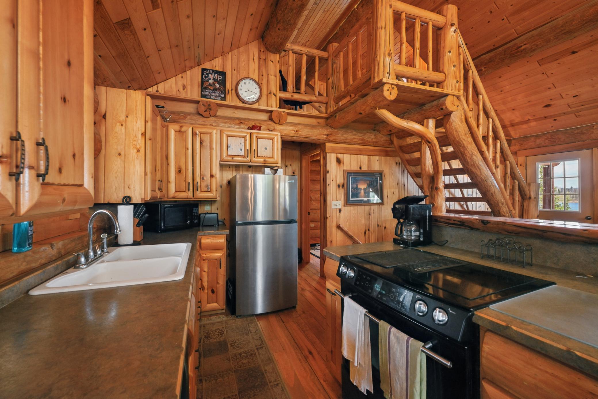 2004 single family home for sale at 31149 County Road 40 in Effie, MN — 3 bed, 1 bath (photo 11 of 57)