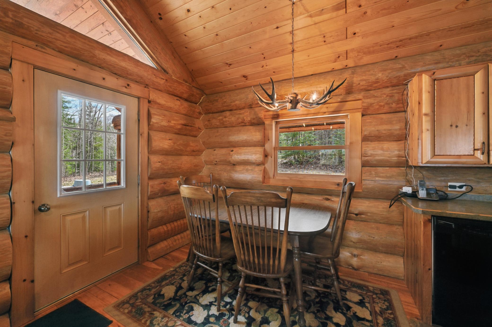 2004 single family home for sale at 31149 County Road 40 in Effie, MN — 3 bed, 1 bath (photo 9 of 57)