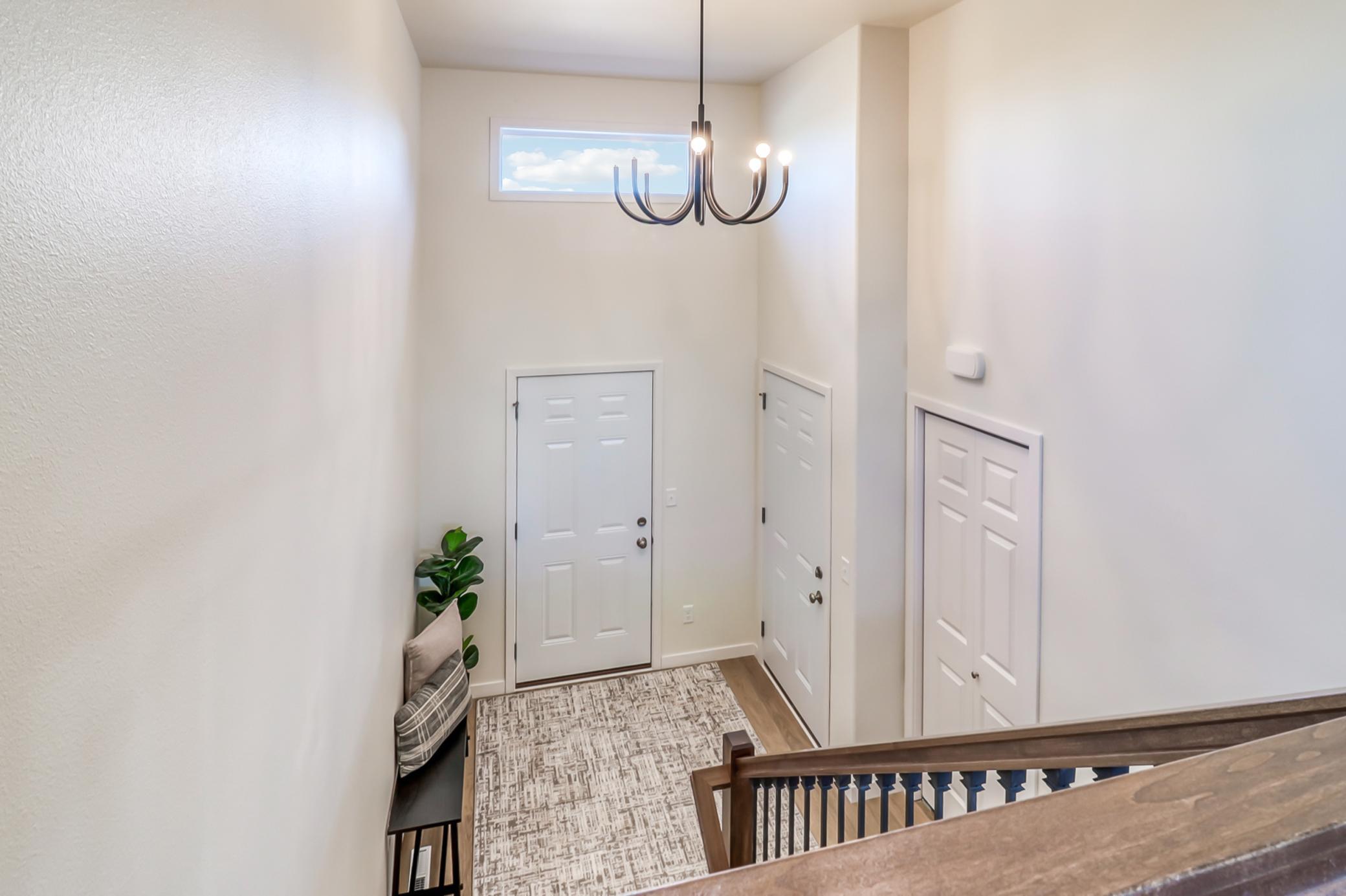 6736 Selkirk Drive S, Fargo ND 58104 - Photo 4 of 37