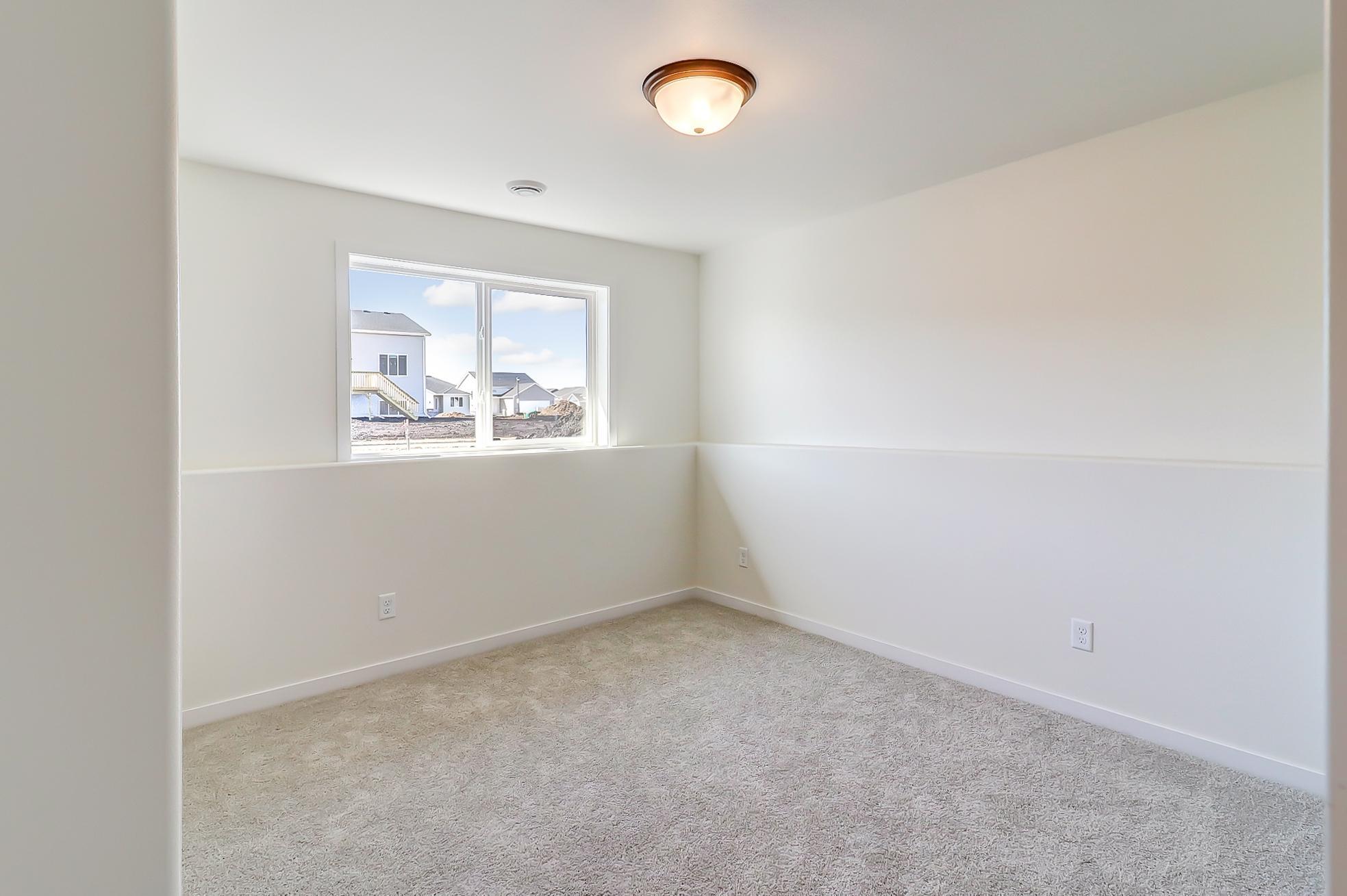 6736 Selkirk Drive S, Fargo ND 58104 - Photo 34 of 37