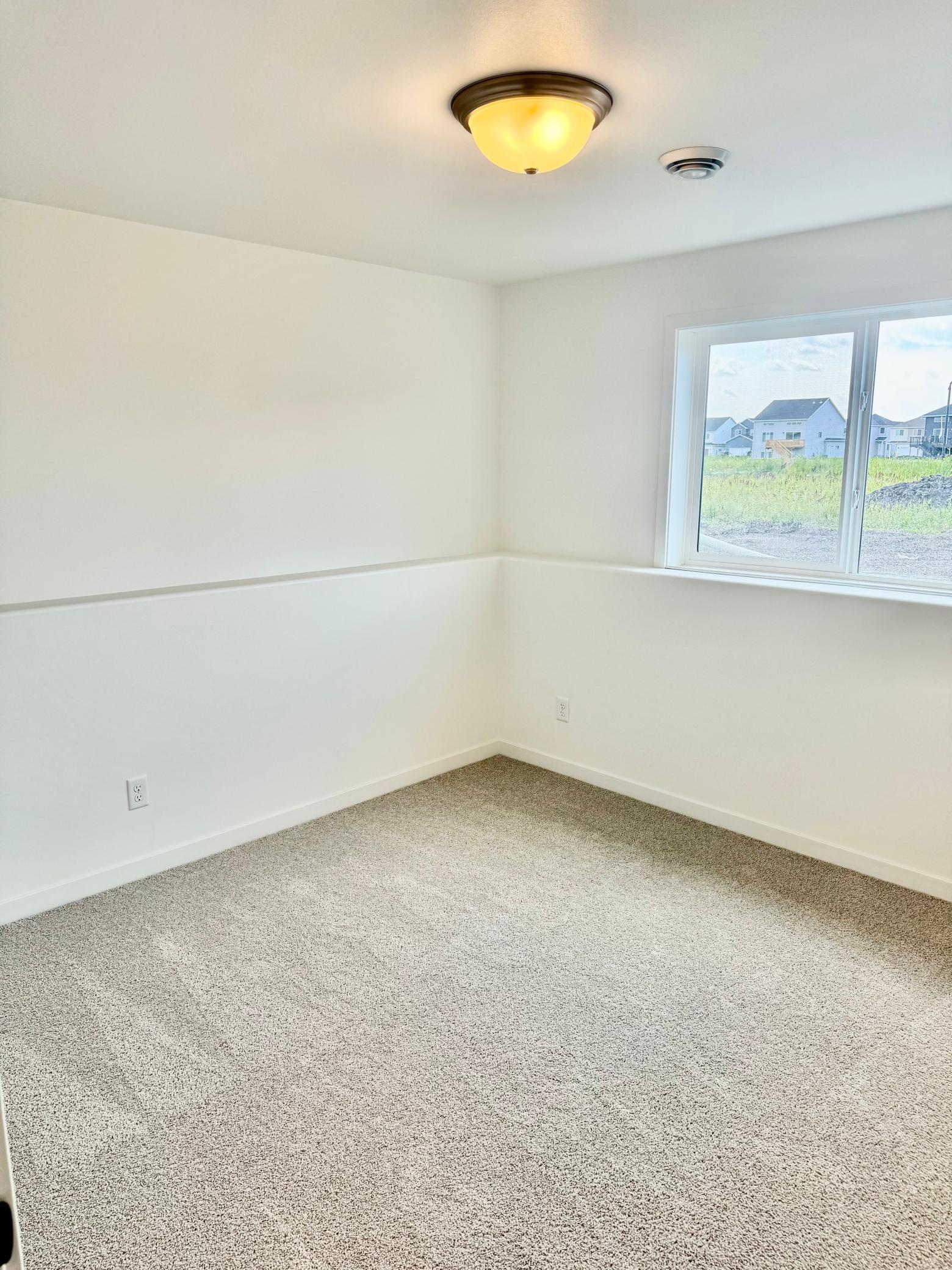 2026 single family home for sale at 6781 30 Street S in Fargo, ND — 3 bed, 3 bath (photo 24 of 29)