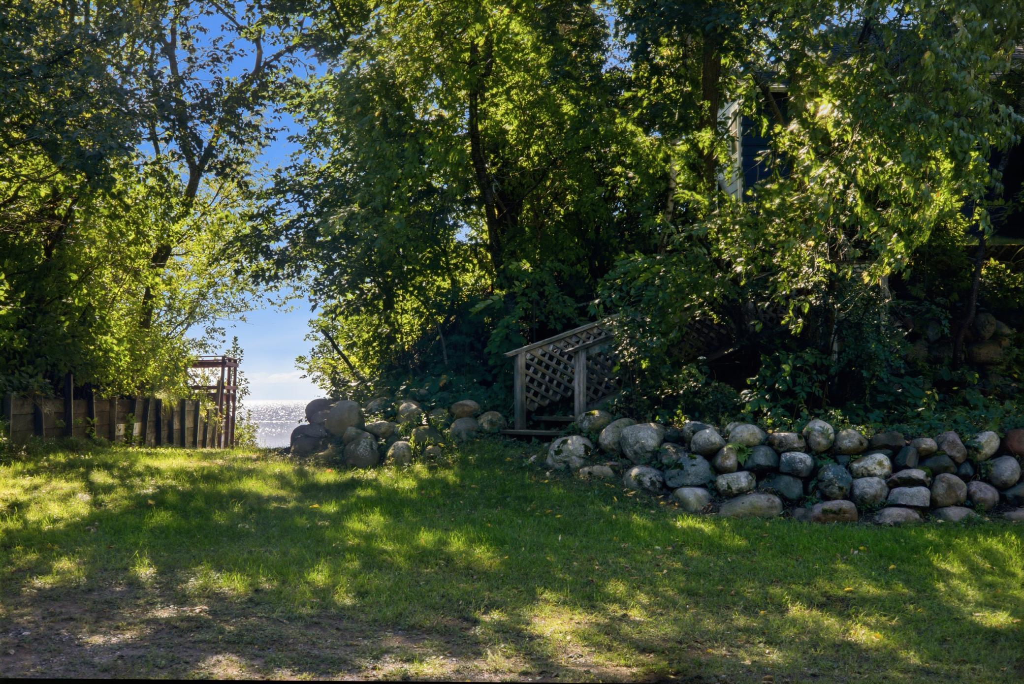1946 single family home for sale at 21504 Pike Avenue in Aitkin, MN — 2 bed, 1 bath (photo 22 of 73)