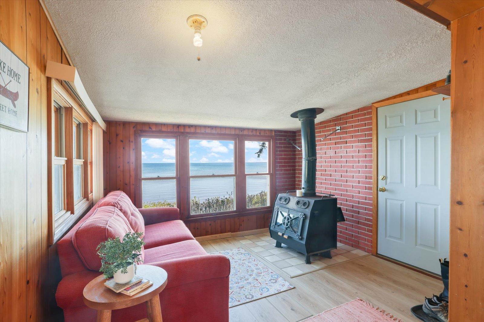 1946 single family home for sale at 21504 Pike Avenue in Aitkin, MN — 2 bed, 1 bath (photo 37 of 73)