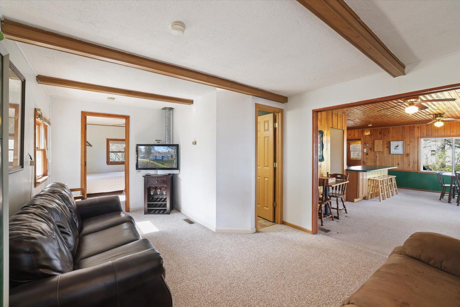 1946 single family home for sale at 21504 Pike Avenue in Aitkin, MN — 2 bed, 1 bath (photo 43 of 73)
