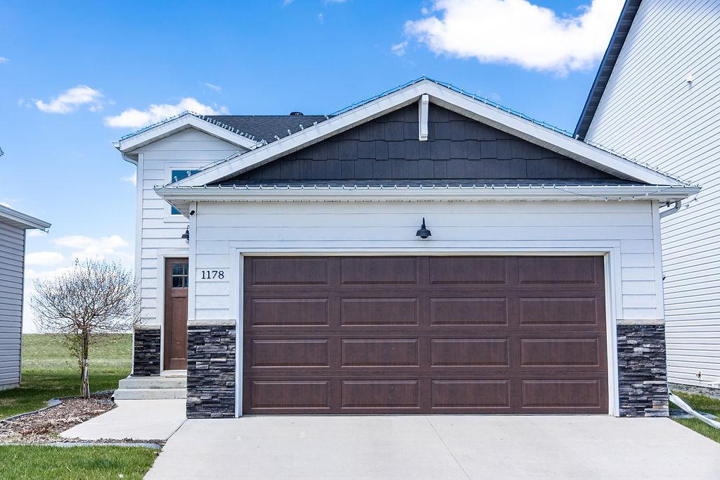 1178 ALBERT Court W, West Fargo ND 58078 - Photo 2 of 59