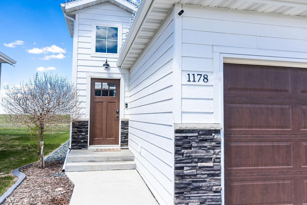 1178 ALBERT Court W, West Fargo ND 58078 - Photo 3 of 59