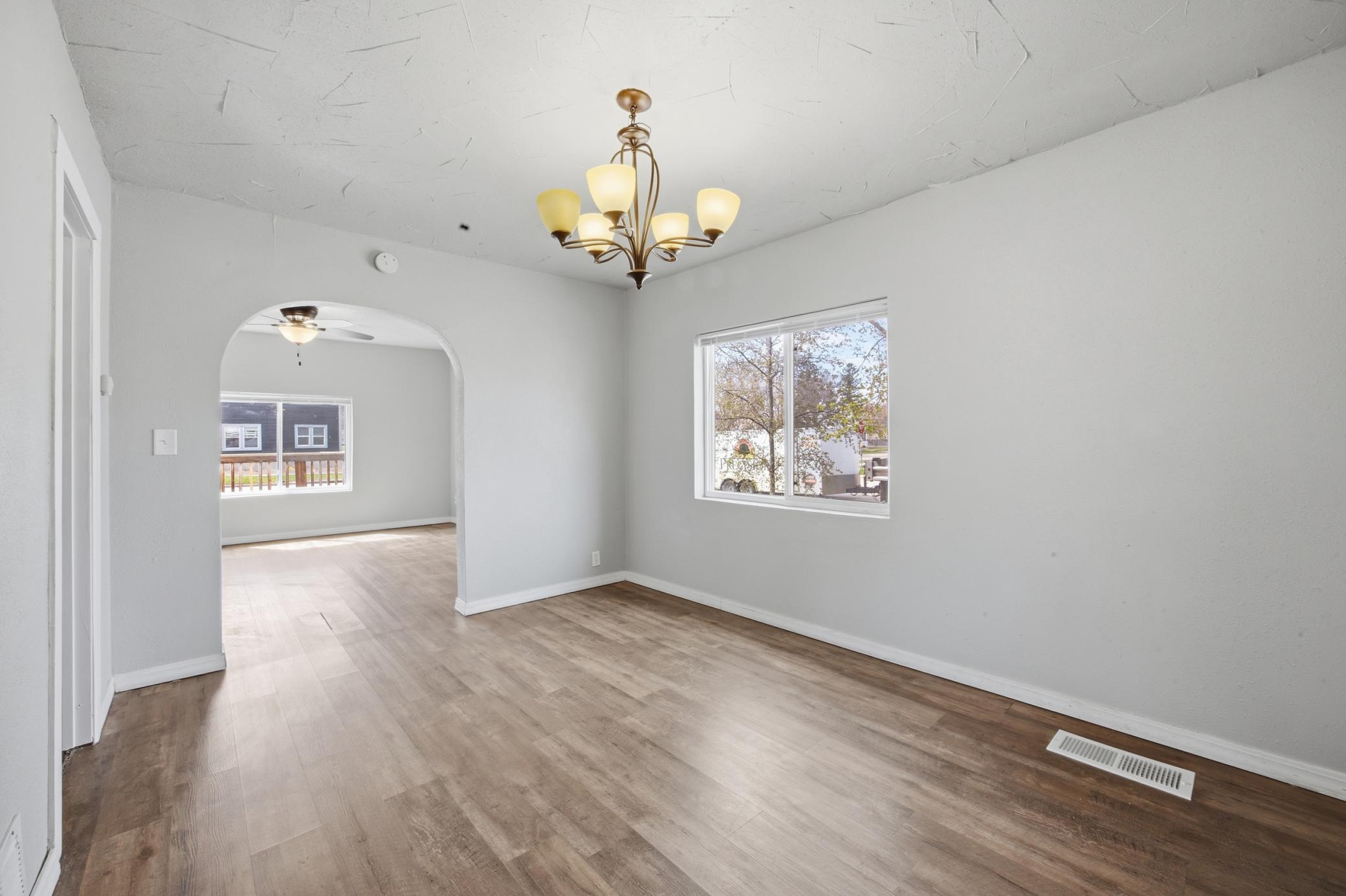 1002 4th Avenue S, Moorhead MN 56560 - Photo 10 of 34