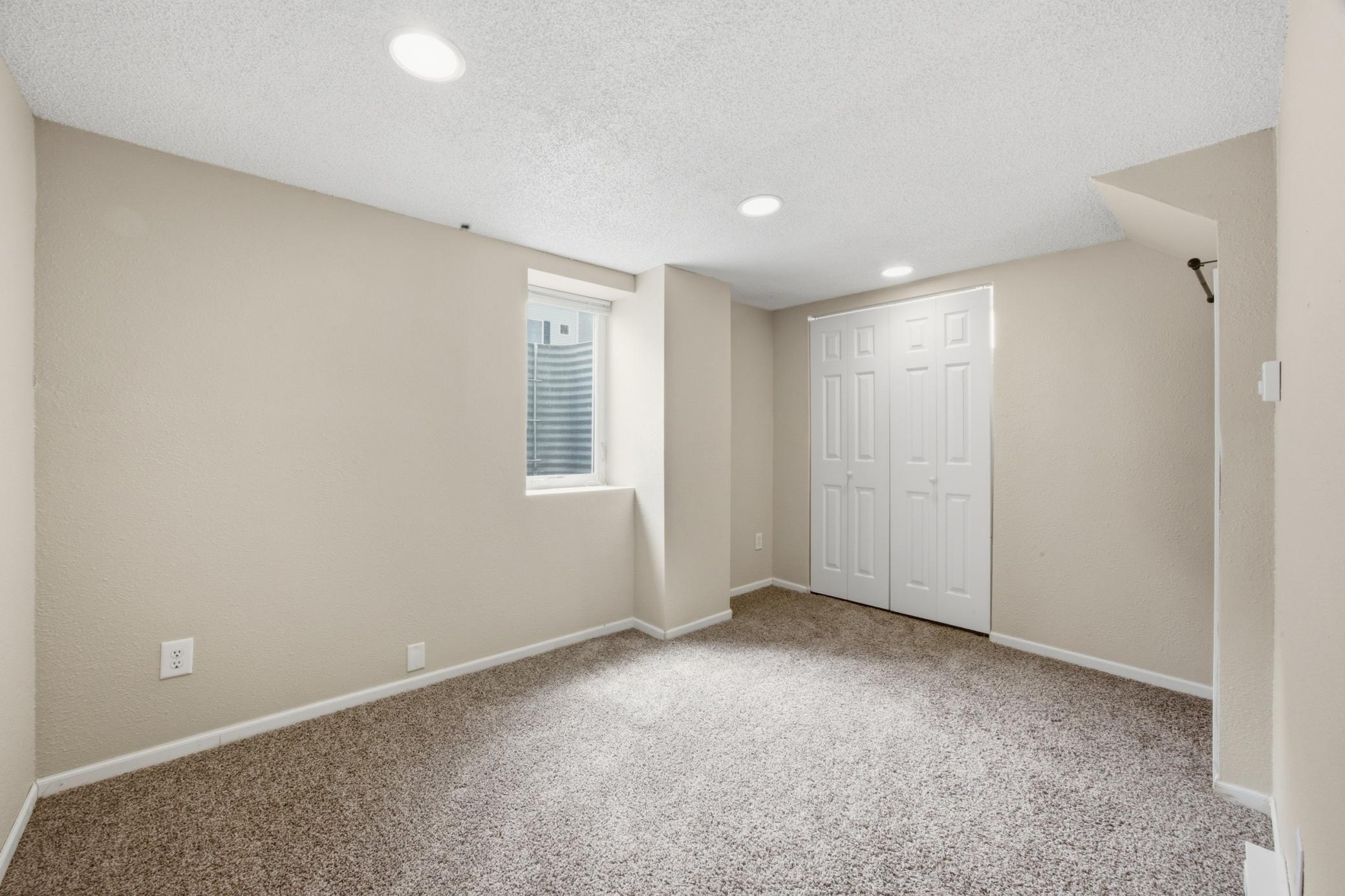 1621 8th Street S, Moorhead MN 56560 - Photo 21 of 34