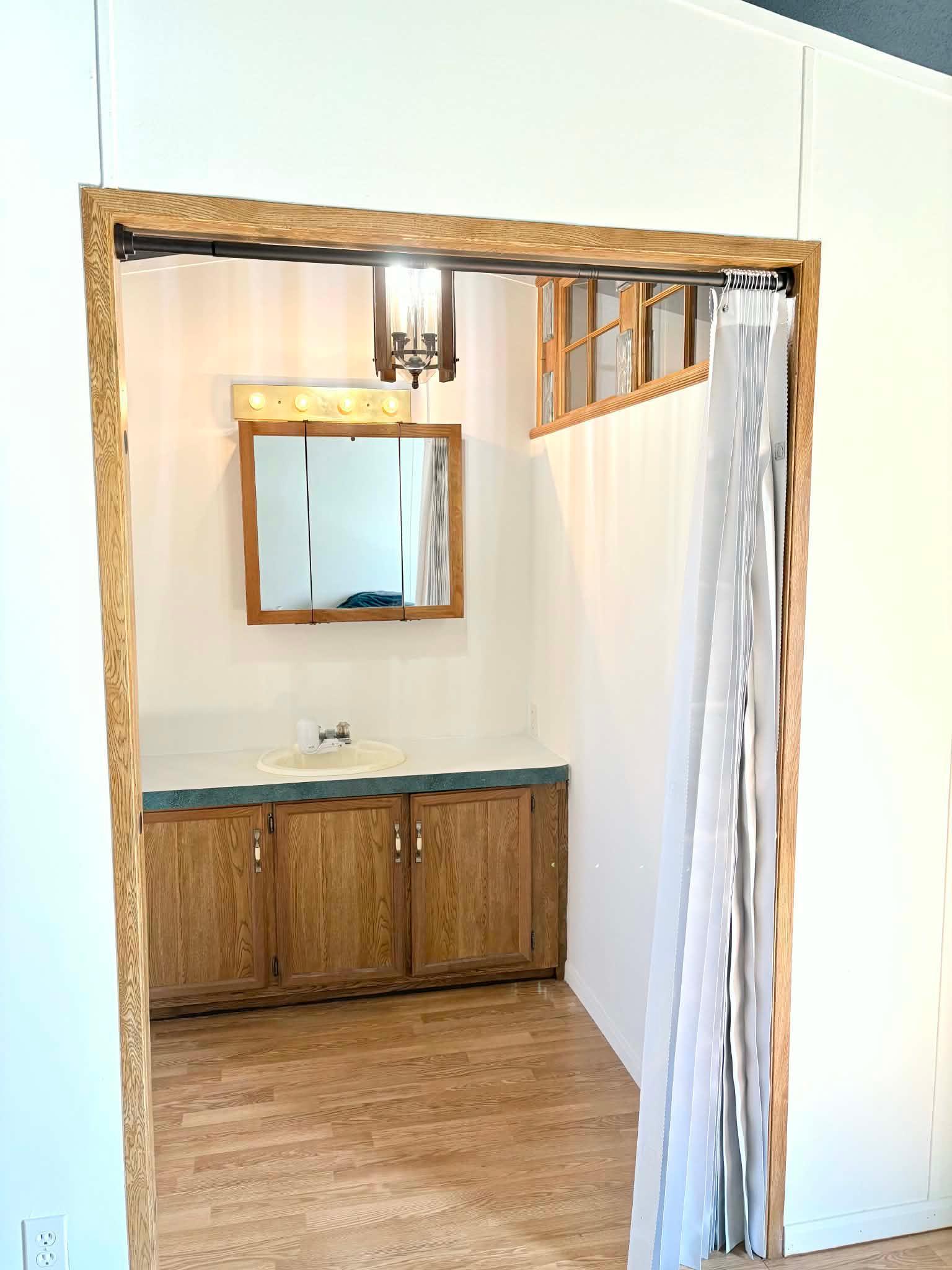 1994 single family home for sale at 302 Anderson Street in Strandquist, MN — 2 bed, 2 bath (photo 16 of 18)