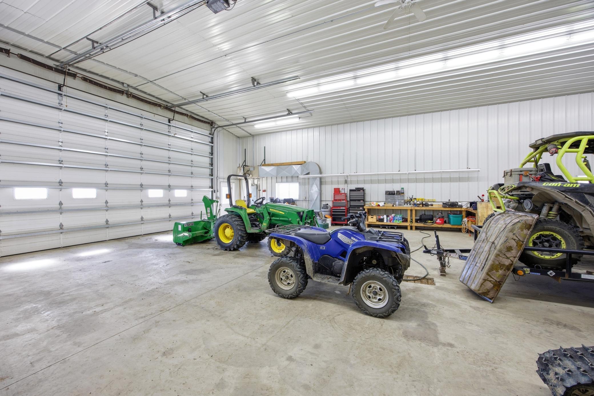 1998 single family home for sale at 5083 104th Avenue SE in Litchville, ND — 5 bed, 3 bath (photo 68 of 87)