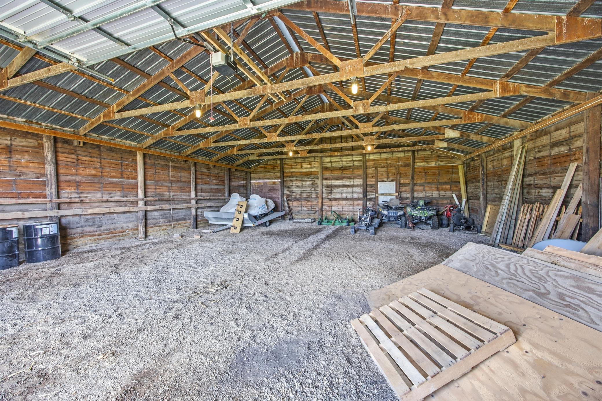 1998 single family home for sale at 5083 104th Avenue SE in Litchville, ND — 5 bed, 3 bath (photo 73 of 87)
