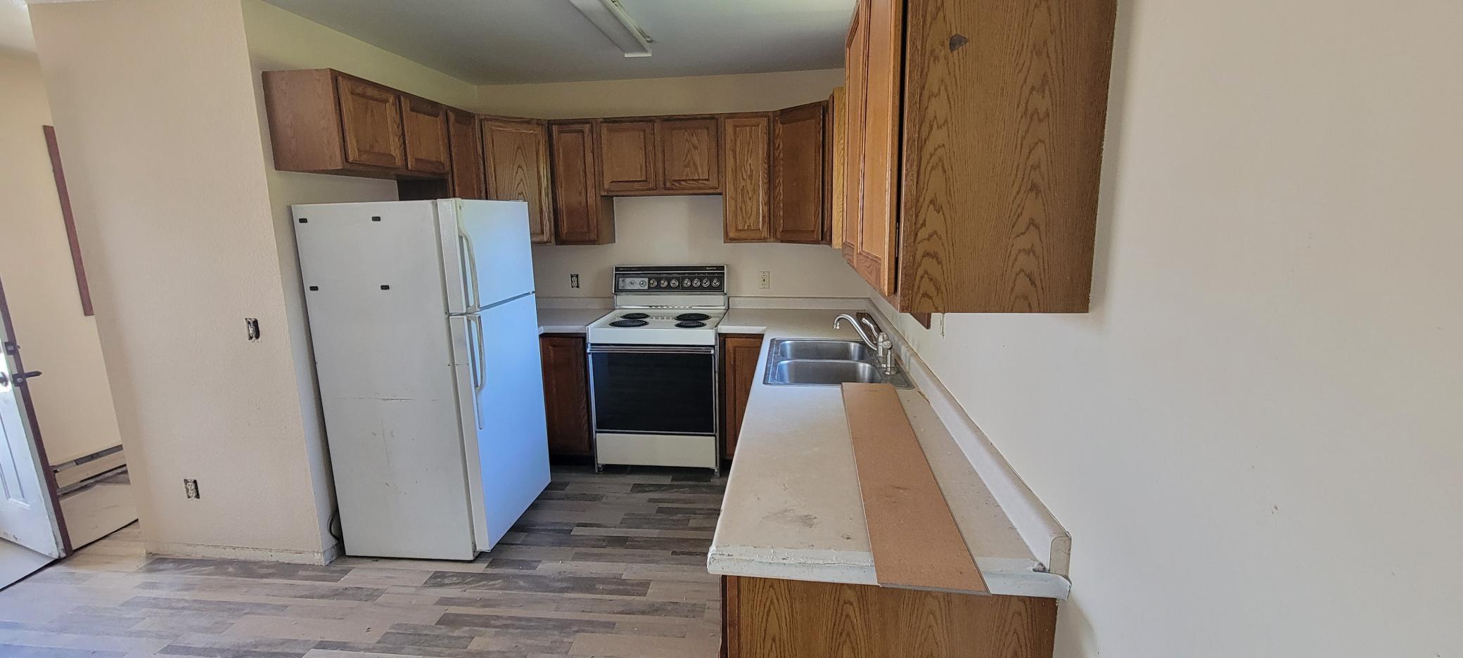 20 5th Street E, Halstad MN 56548 - Photo 8 of 26