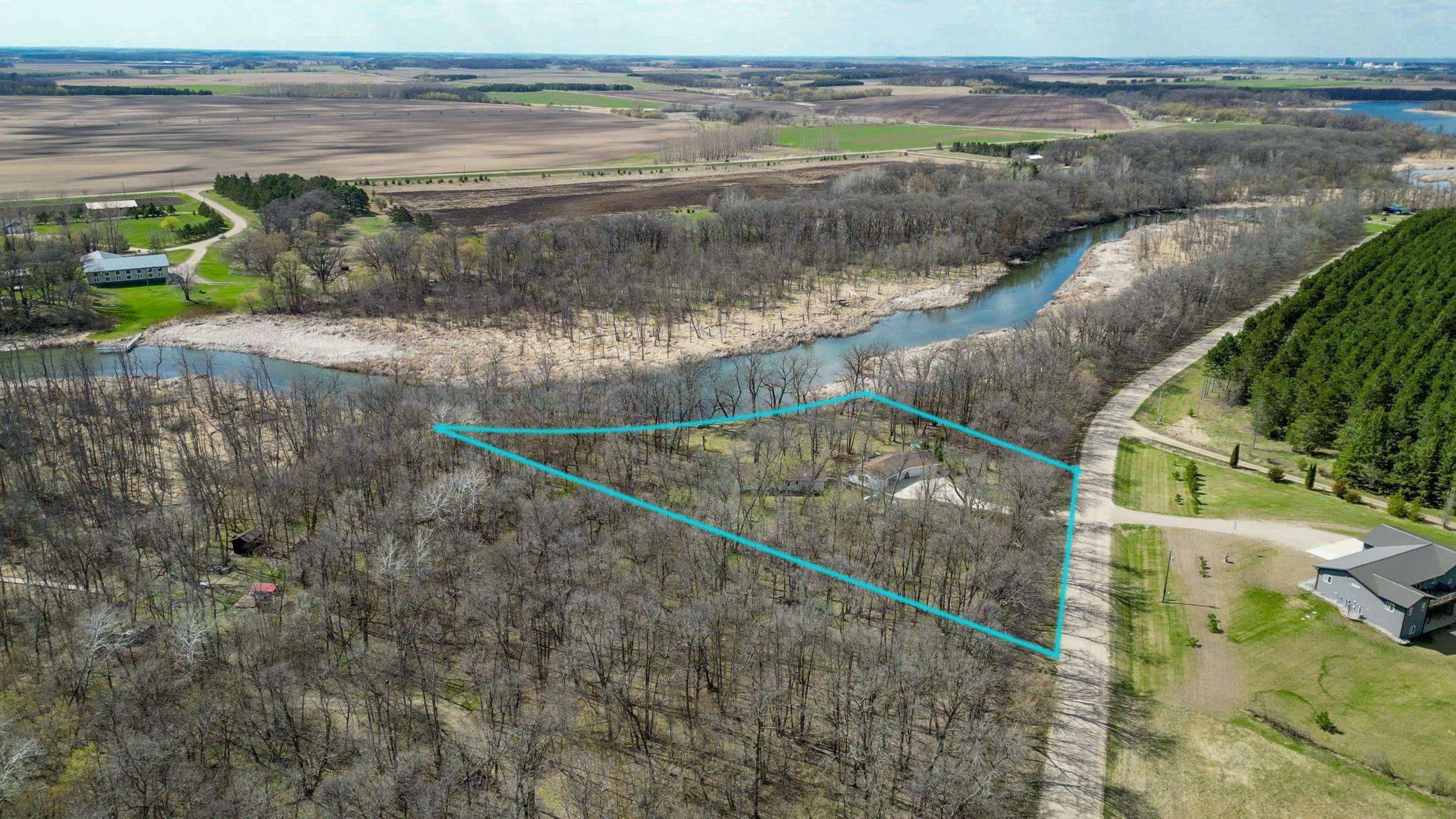 1970 single family home for sale at 39511 460th Avenue in Perham, MN — 3 bed, 1 bath (photo 60 of 72)