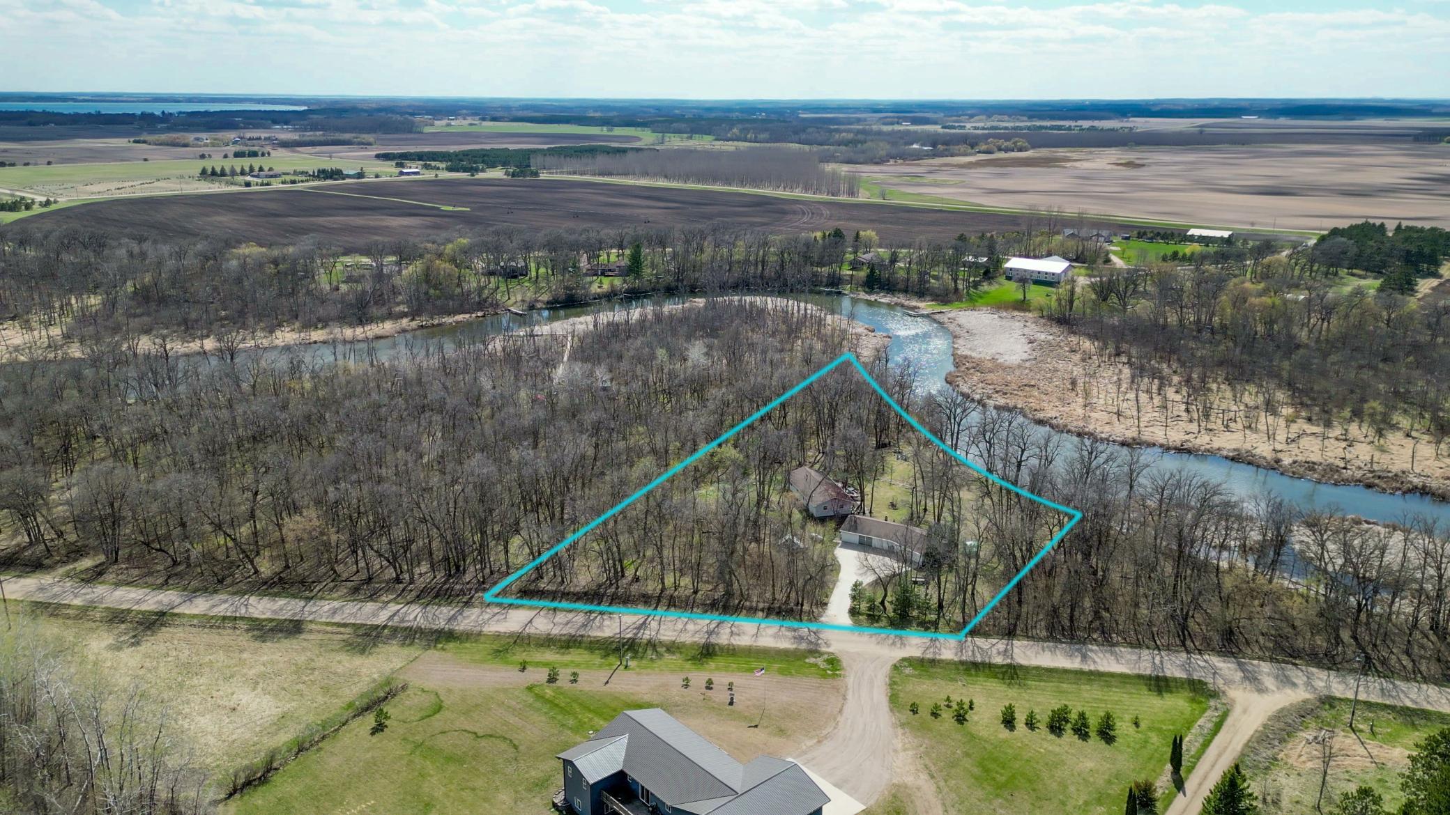 1970 single family home for sale at 39511 460th Avenue in Perham, MN — 3 bed, 1 bath (photo 61 of 72)