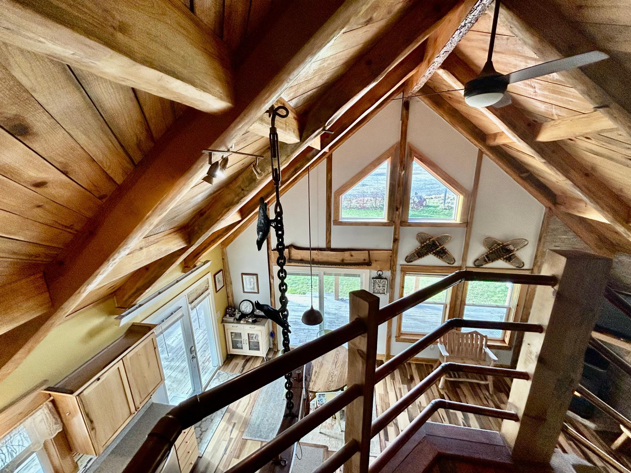 2020 single family home for sale at 305 Oak Street in Hastings, ND — 1 bed, 3 bath (photo 25 of 48)