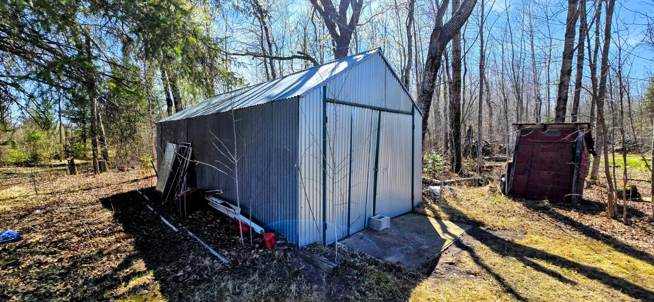 1970 single family home for sale at 17801 Bear Creek in Angle Inlet, MN — 3 bed, 1 bath (photo 10 of 41)