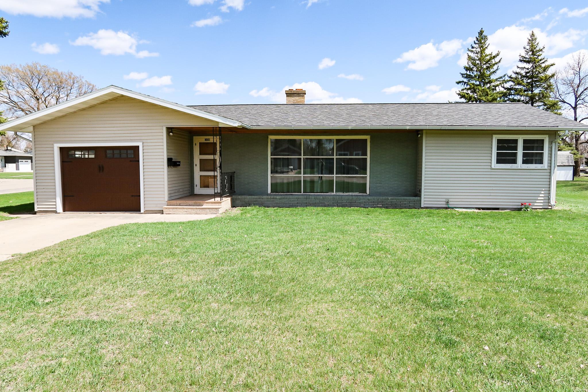 1954 single family home for sale at 308 4th Street E in Ada, MN — 3 bed, 1 bath (photo 3 of 36)