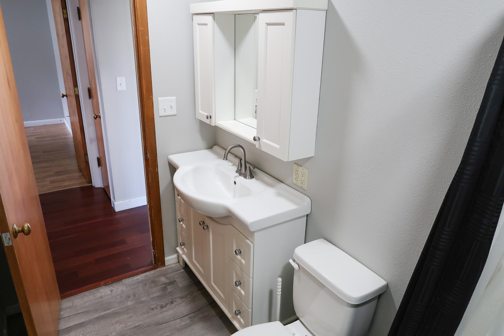 1954 single family home for sale at 308 4th Street E in Ada, MN — 3 bed, 1 bath (photo 26 of 36)