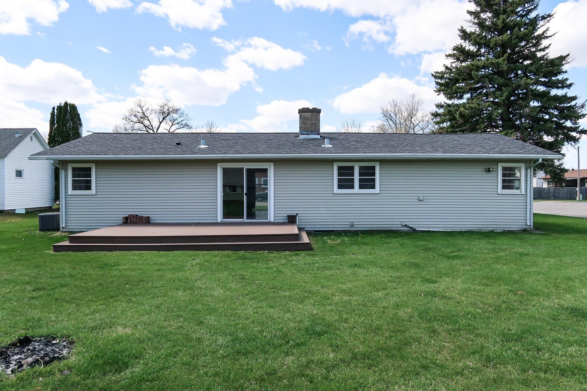 1954 single family home for sale at 308 4th Street E in Ada, MN — 3 bed, 1 bath (photo 33 of 36)