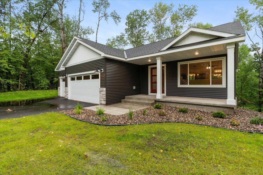 2026 single family home for sale at 31464 Green Scene Drive in Breezy Point, MN — 2 bed, 2 bath (photo 2 of 25)