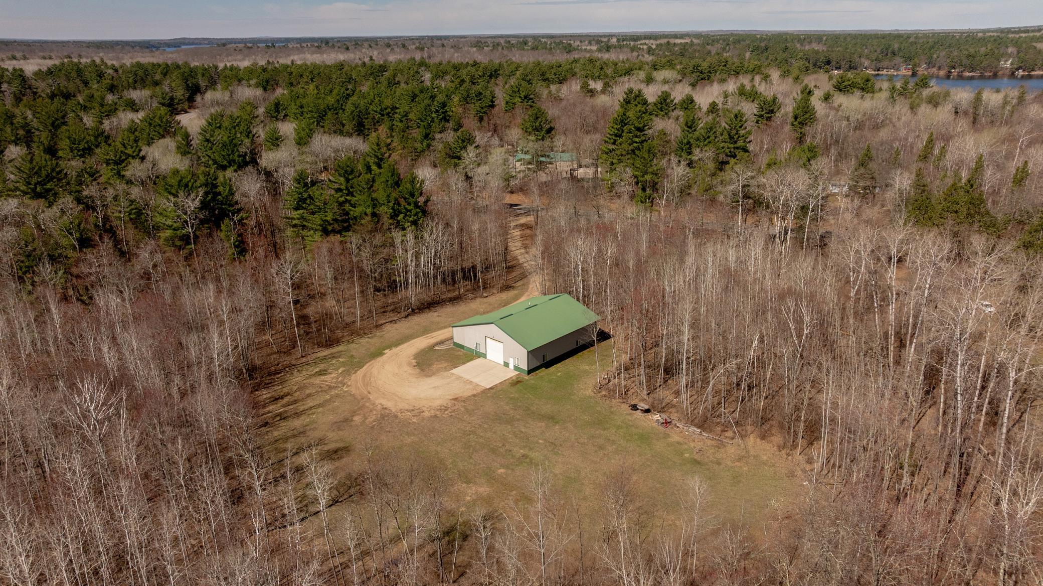 1998 single family home for sale at 14443 County Road 1 in Fifty Lakes, MN — 1 bed, 1 bath (photo 5 of 27)
