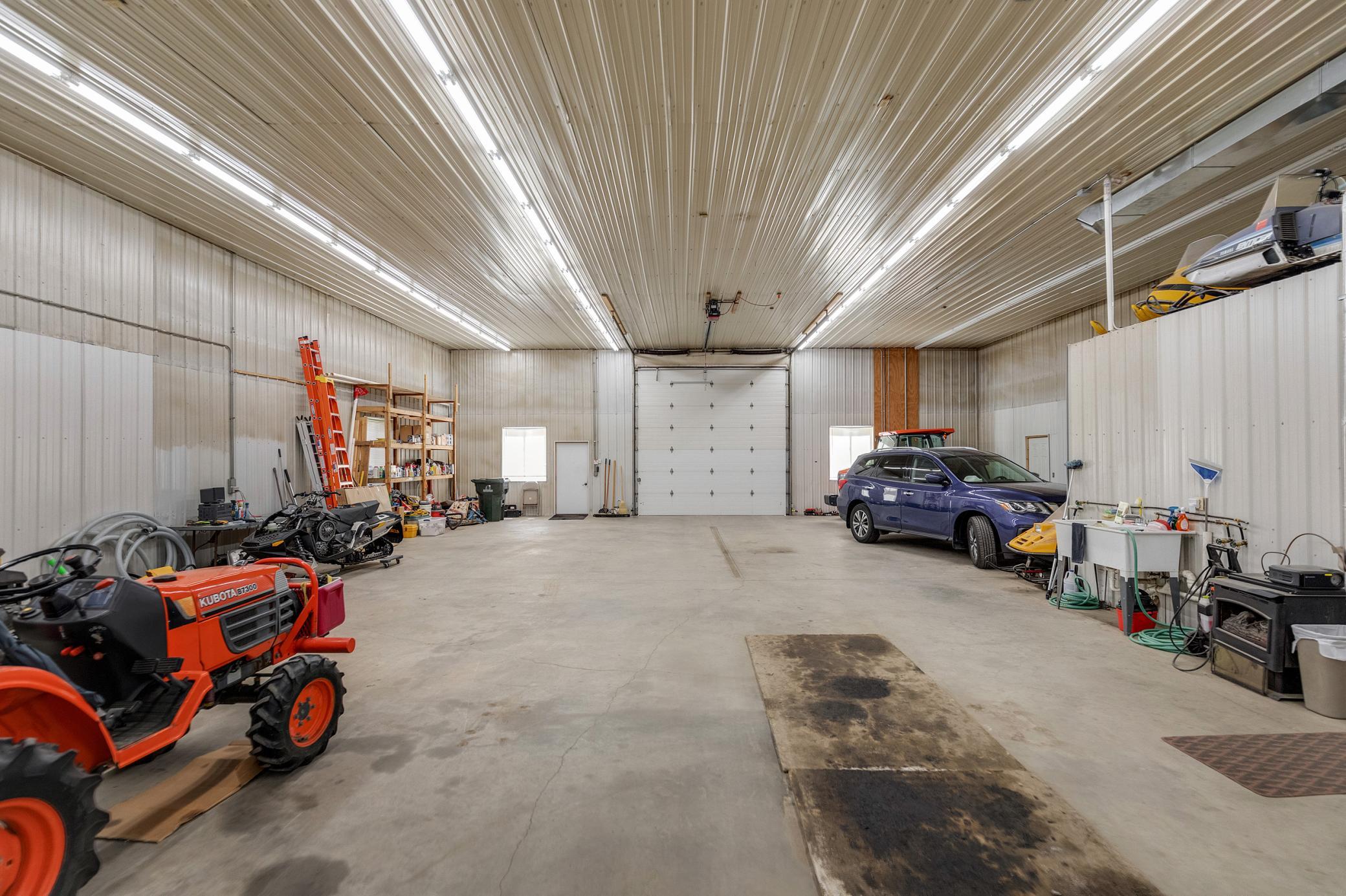 1998 single family home for sale at 14443 County Road 1 in Fifty Lakes, MN — 1 bed, 1 bath (photo 8 of 27)