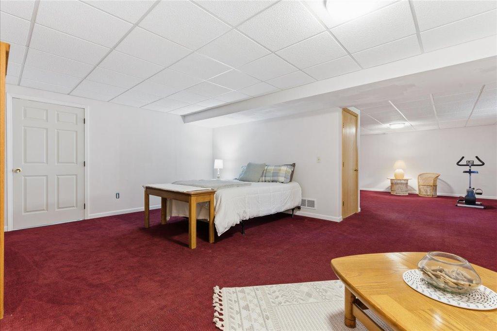 2001 twin home for sale at 24175 White Pine Drive in Nisswa, MN — 2 bed, 2 bath (photo 17 of 29)