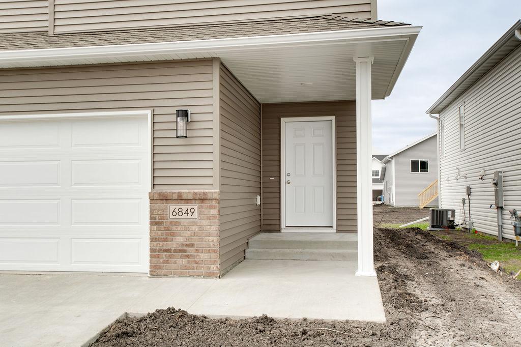 6826 Selkirk Drive S, Fargo ND 58104 - Photo 25 of 27