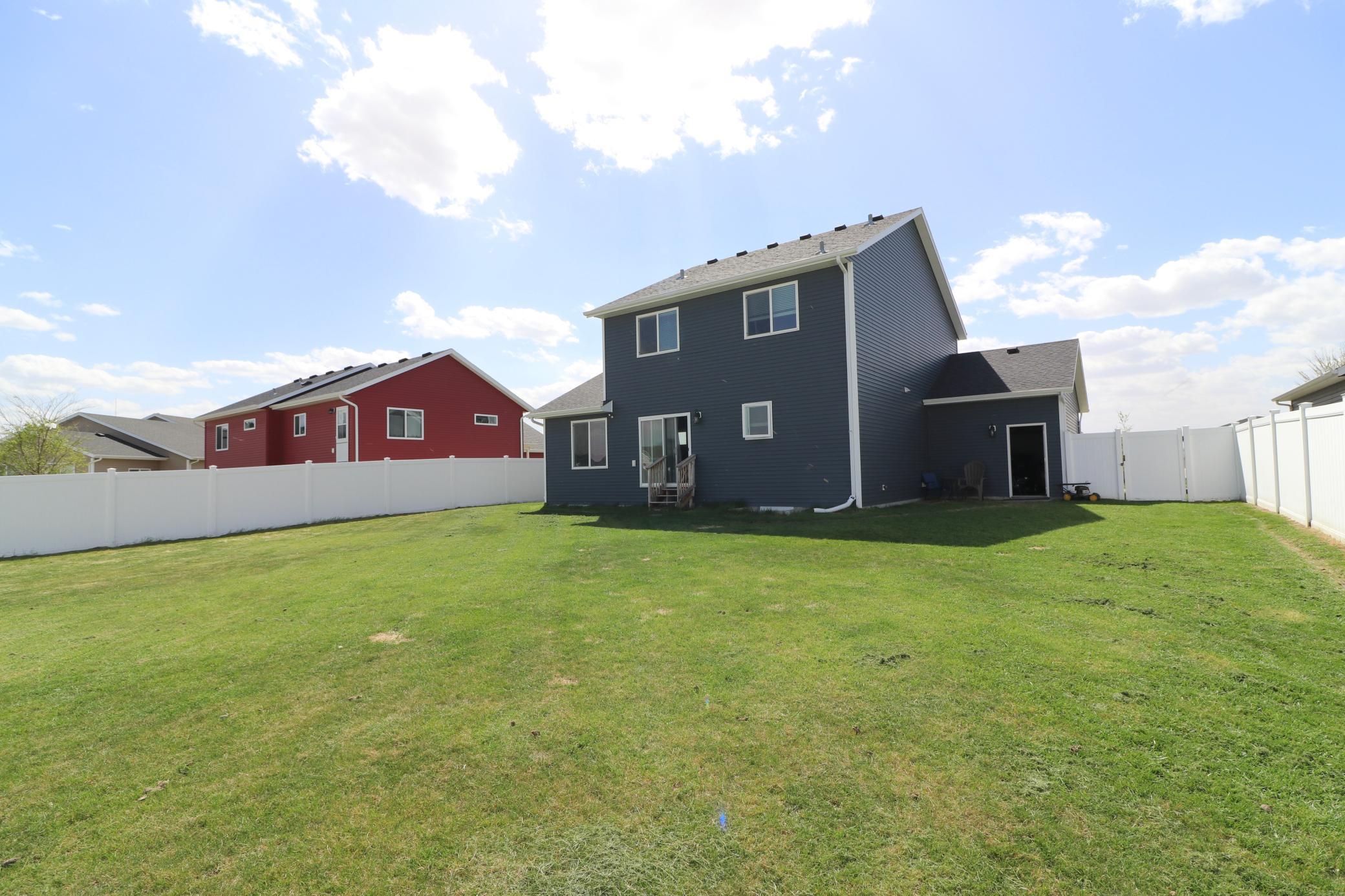 4312 10th Street S, Moorhead MN 56560 - Photo 32 of 36