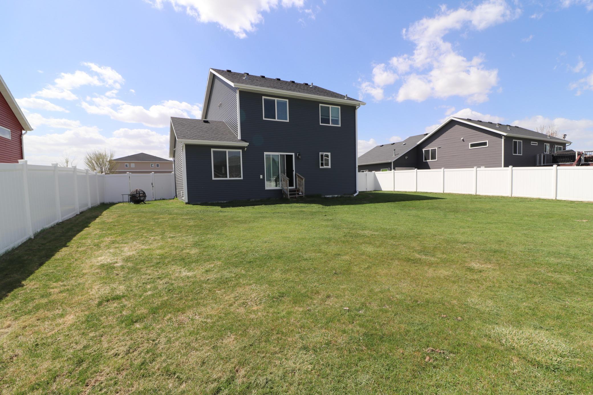 4312 10th Street S, Moorhead MN 56560 - Photo 33 of 36