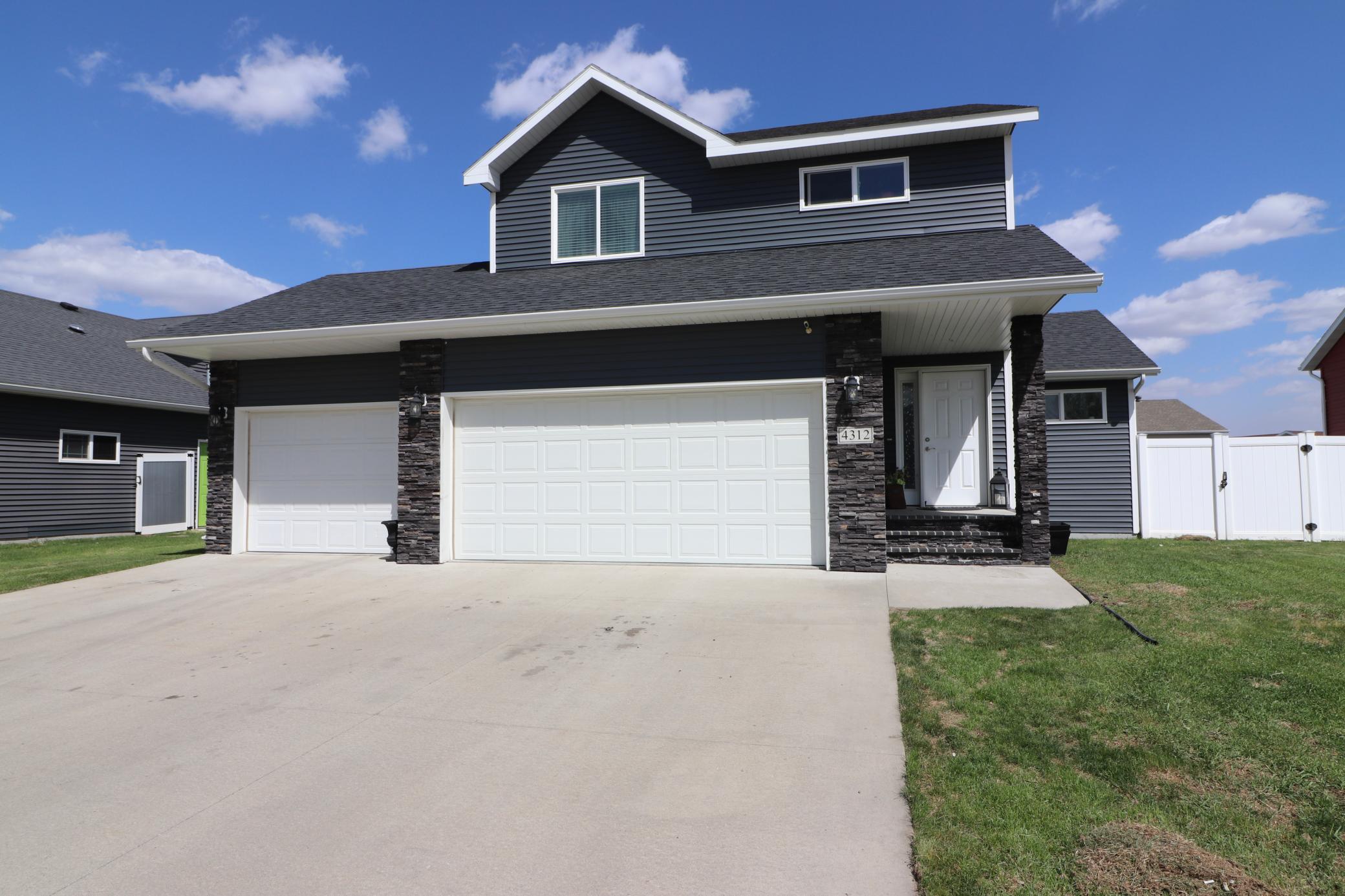 4312 10th Street S, Moorhead MN 56560 - Photo 36 of 36