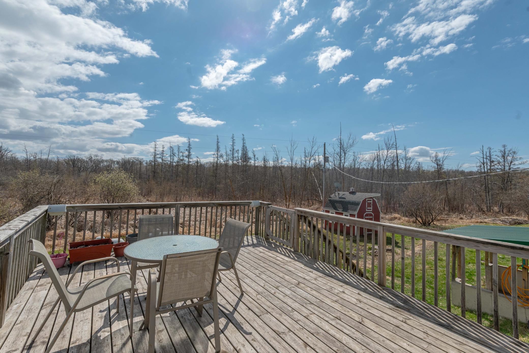 1970 single family home for sale at 17409 Highland Drive in Detroit Lakes, MN — 3 bed, 3 bath (photo 6 of 35)