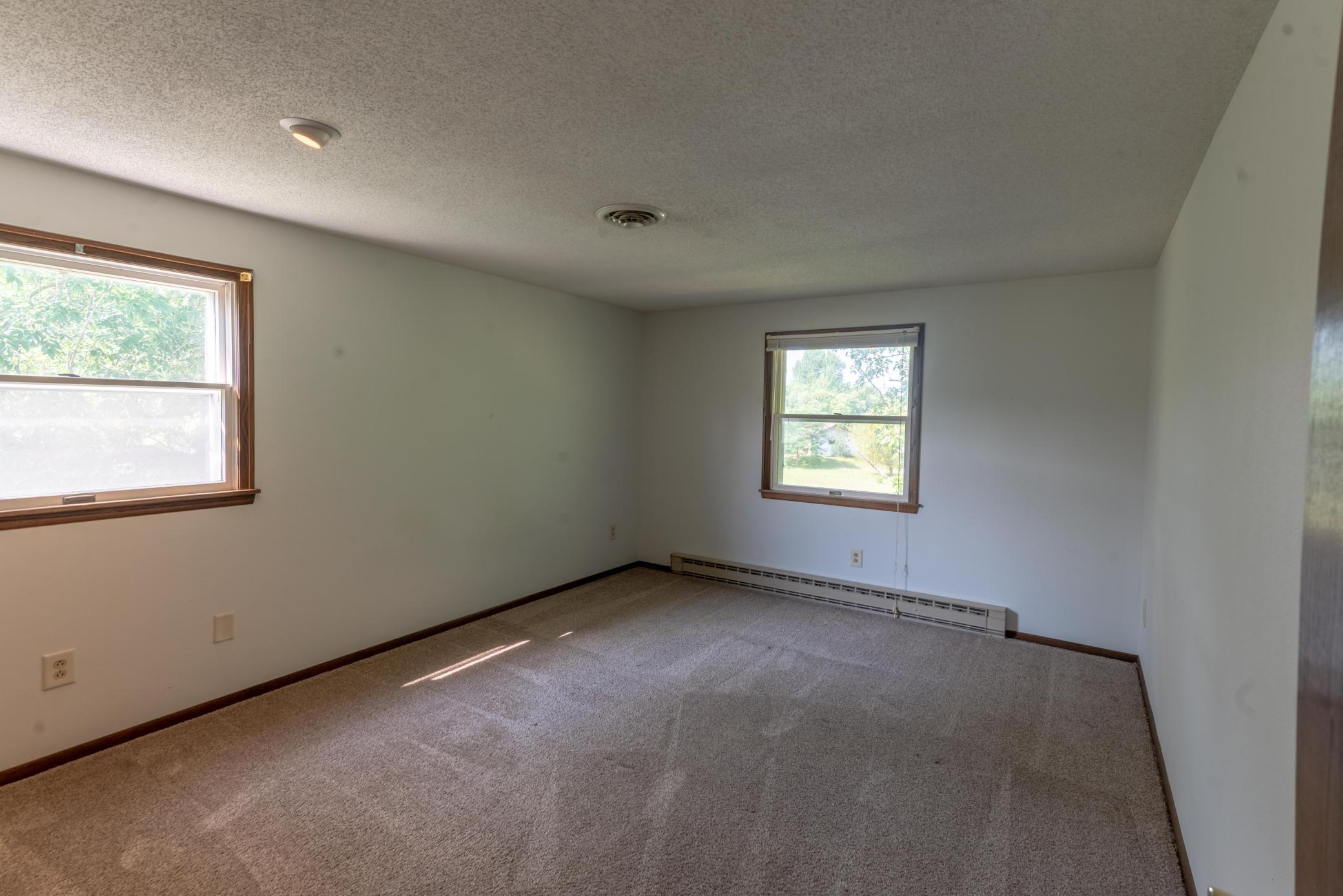 1970 single family home for sale at 17409 Highland Drive in Detroit Lakes, MN — 3 bed, 3 bath (photo 18 of 32)