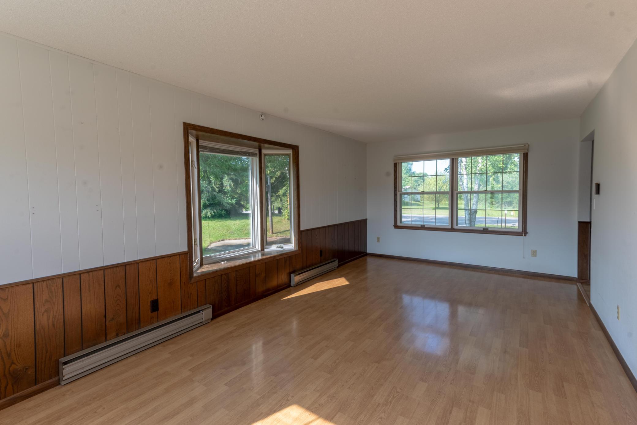 1970 single family home for sale at 17409 Highland Drive in Detroit Lakes, MN — 3 bed, 3 bath (photo 9 of 32)