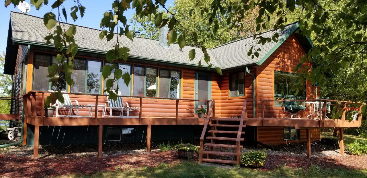 1950 single family home for sale at 43701 245th Lane in Aitkin, MN — 3 bed, 3 bath (photo 5 of 10)