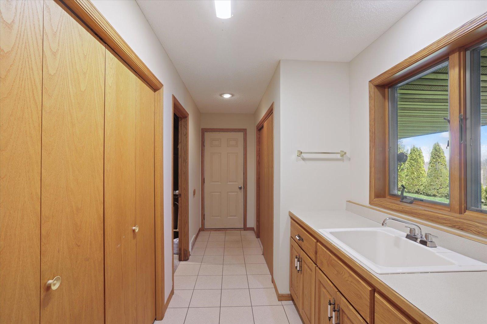 1996 single family home for sale at 127 Eagle Drive in Coleraine, MN — 3 bed, 2 bath (photo 20 of 26)
