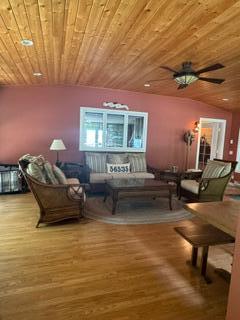 1985 single family home for sale at 17428 Park Avenue SE in Erskine, MN — 3 bed, 3 bath (photo 3 of 39)