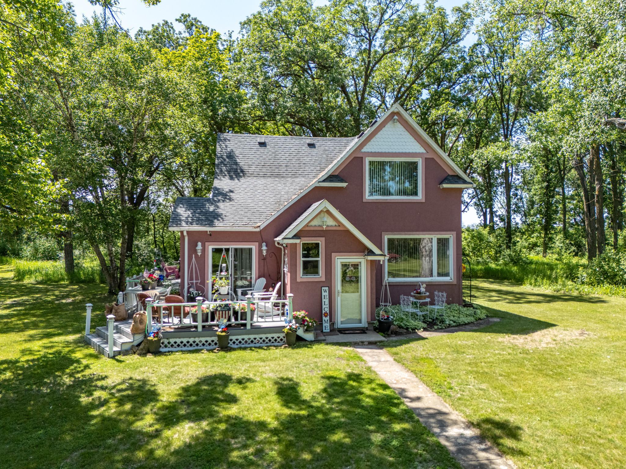 1900 single family home for sale at 22736 370th Ave. SE (CR 41) SE in Erskine, MN — 4 bed, 2 bath (photo 2 of 28)