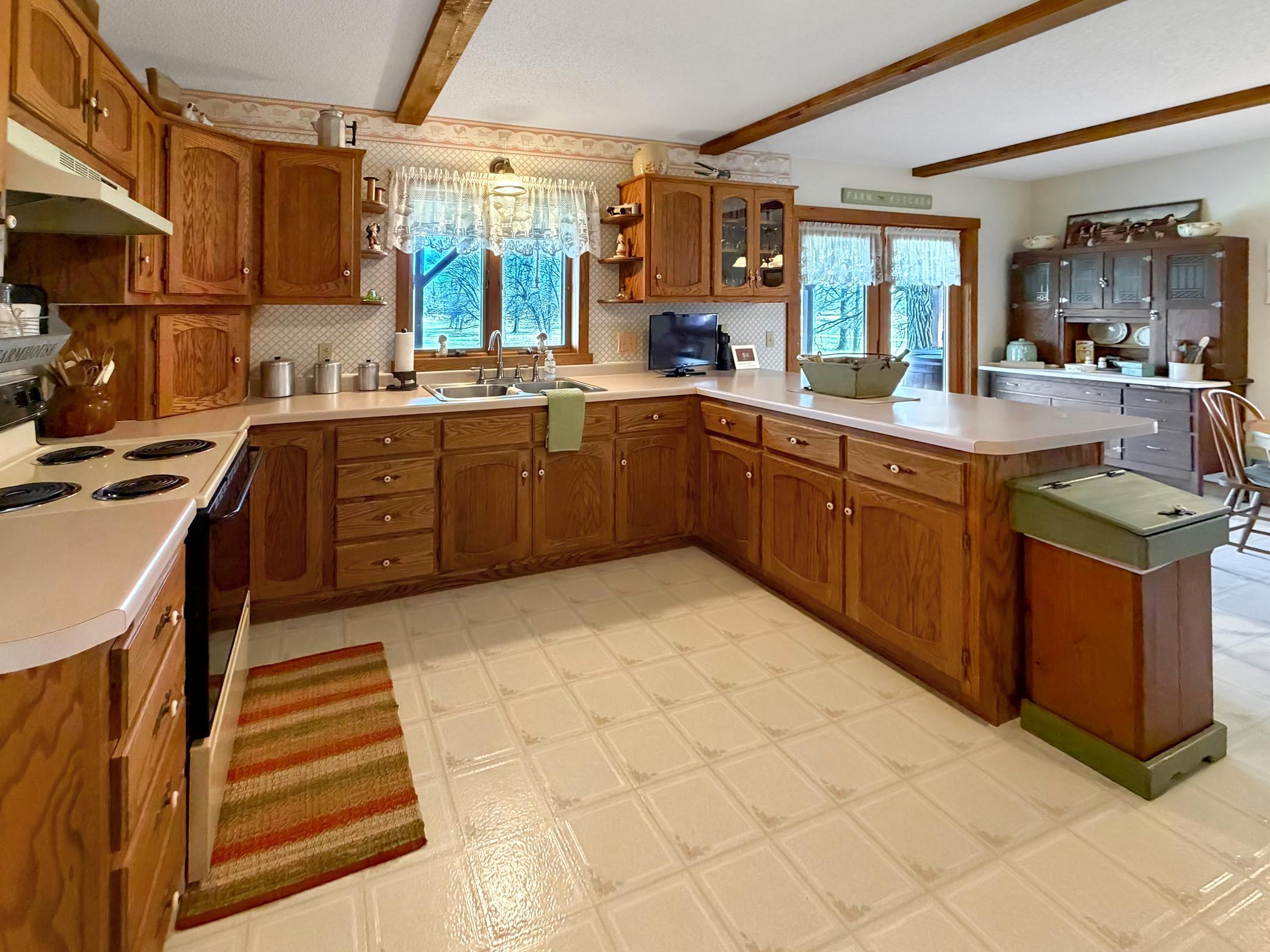 24301 Obrien Creek Road NE, Hines MN 56647 - Photo 20 of 59