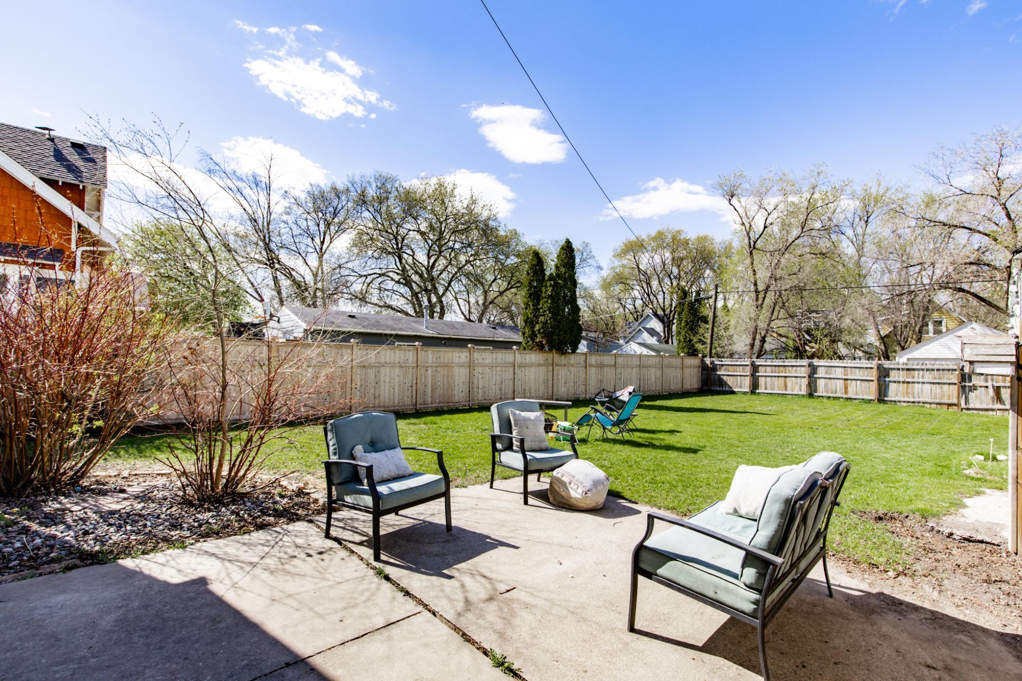 1937 single family home for sale at 1525 4th Avenue S in Fargo, ND — 4 bed, 2 bath (photo 48 of 53)