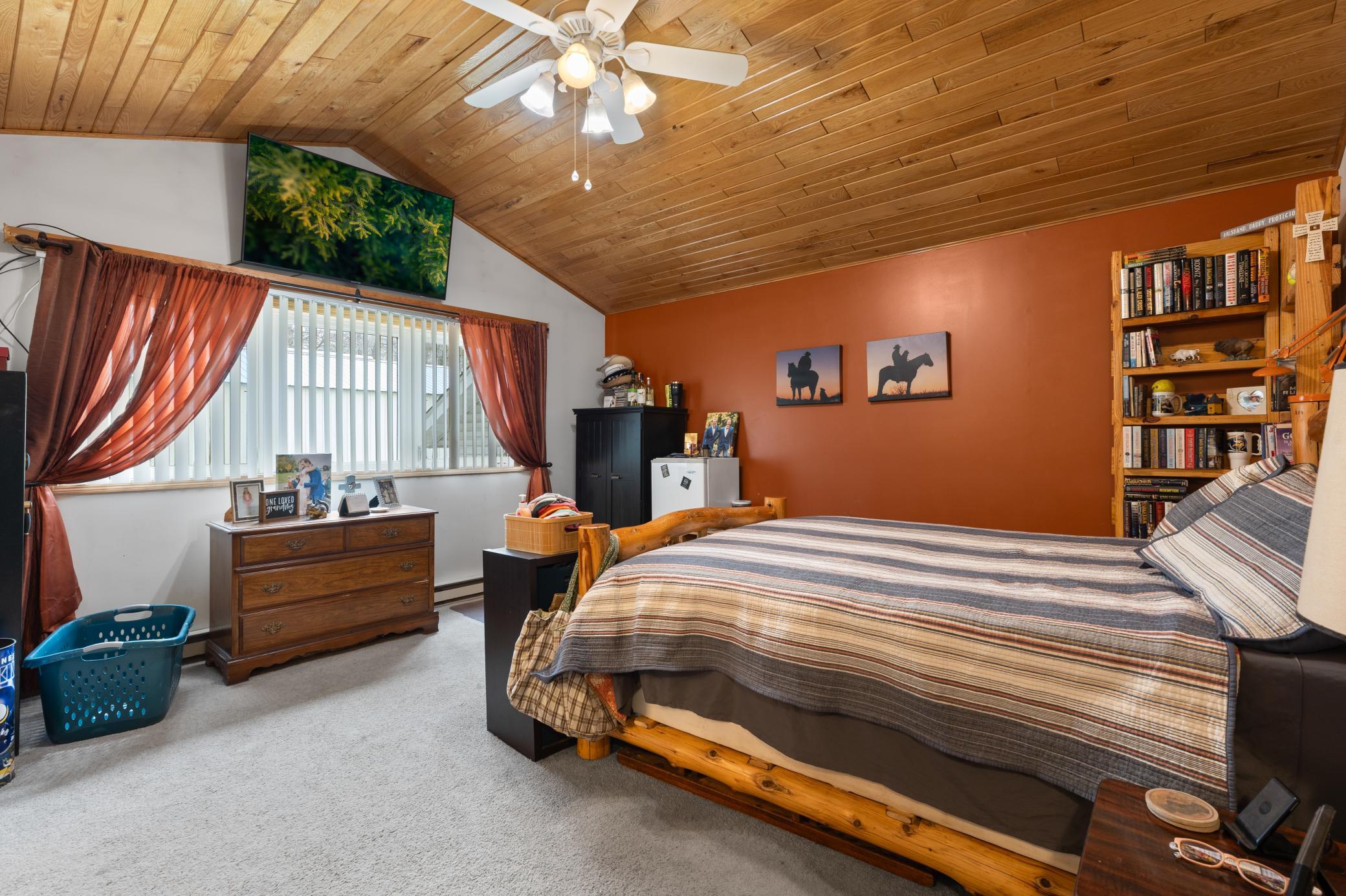 2000 single family home for sale at 15275 Demery Road in Brainerd, MN — 4 bed, 4 bath (photo 8 of 20)