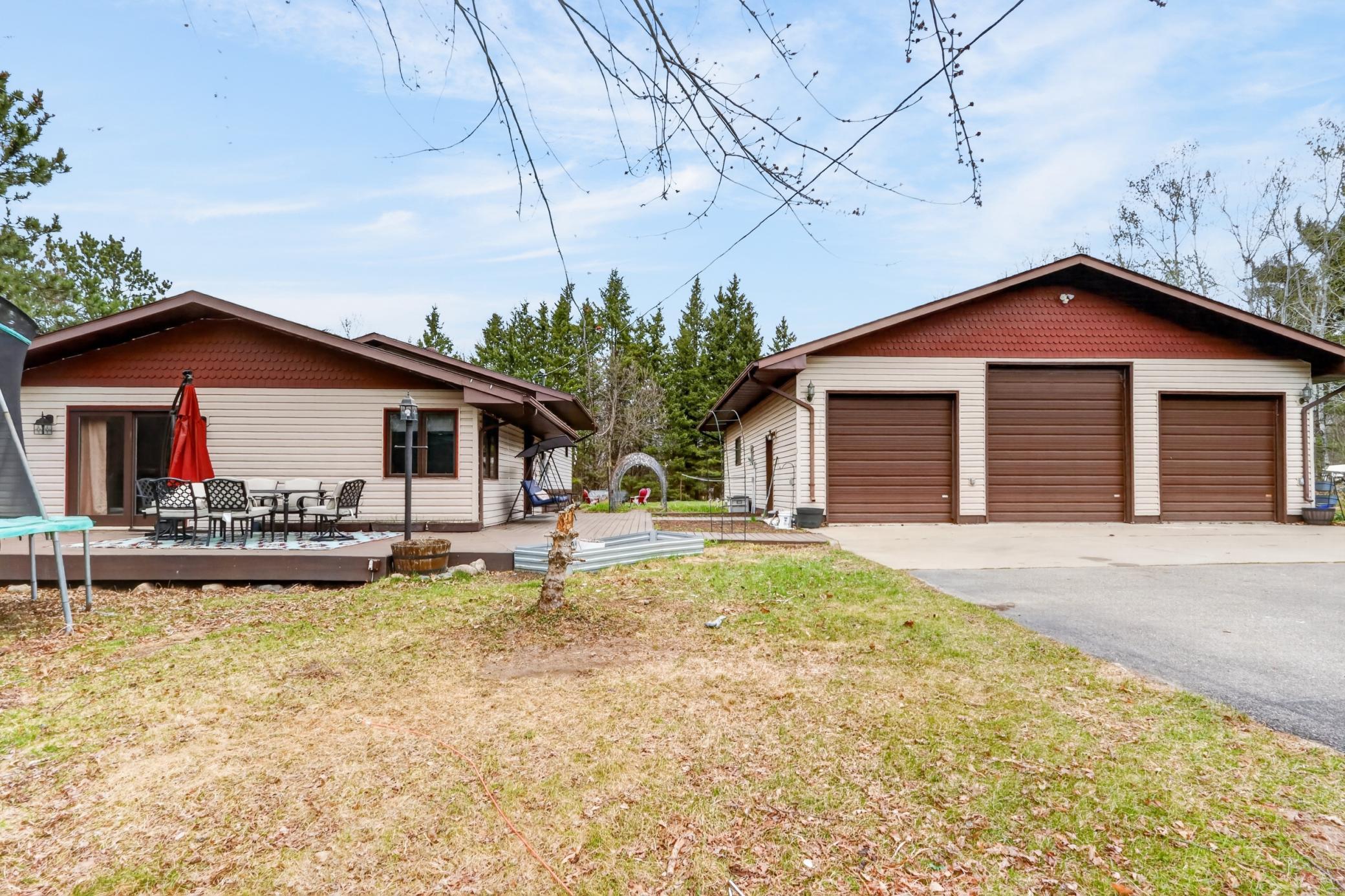 1967 single family home for sale at 759 Trout Lake Road in Grand Rapids, MN — 3 bed, 2 bath (photo 3 of 43)