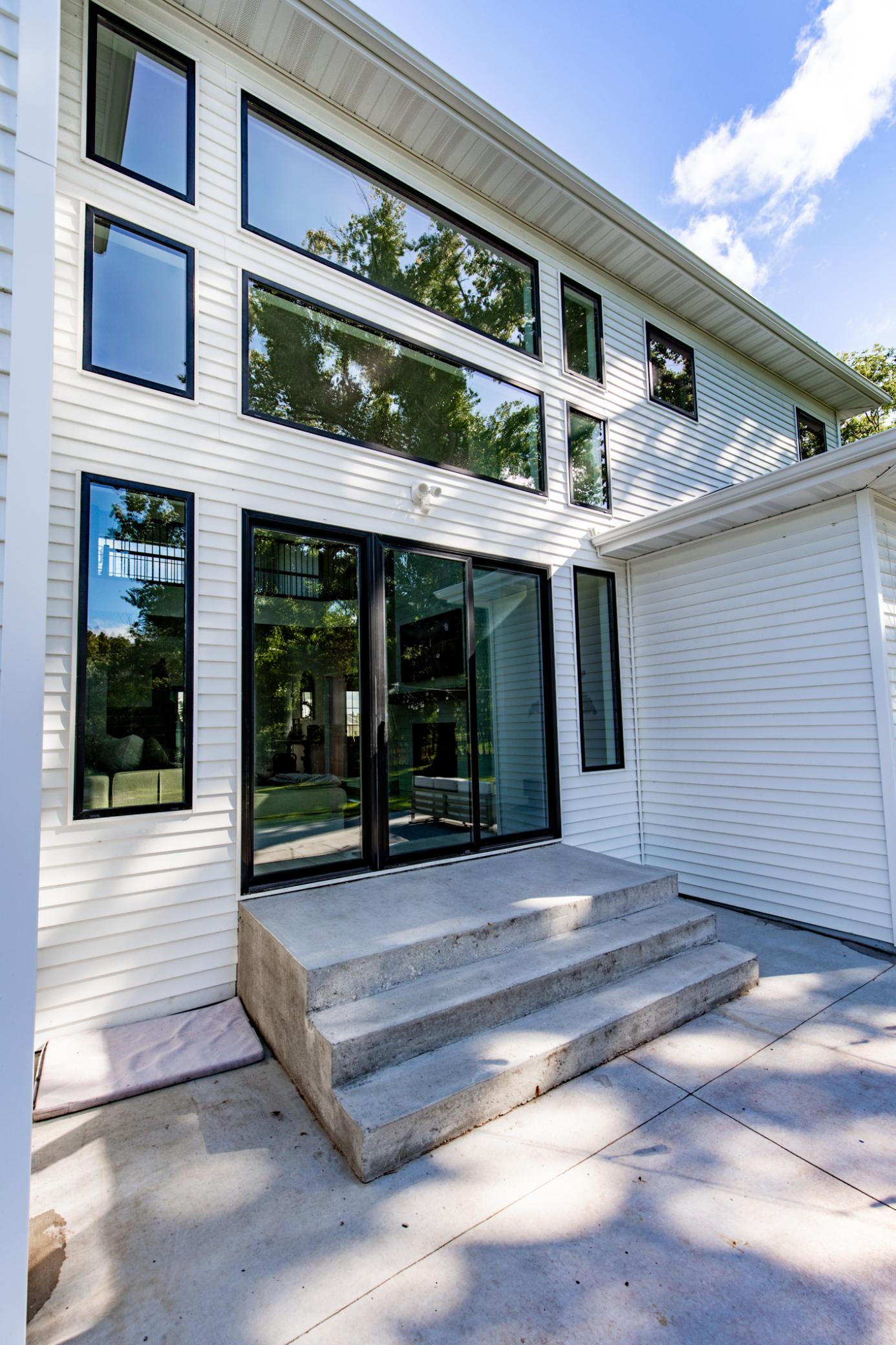 2020 single family home for sale at 8852 Lost River Road in Horace, ND — 6 bed, 4 bath (photo 22 of 95)