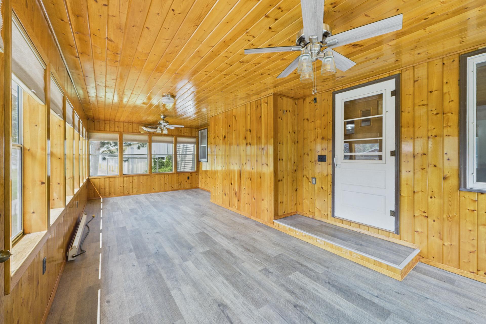 1966 single family home for sale at 27026 Hoot Owl Drive in Merrifield, MN — 5 bed, 3 bath (photo 11 of 55)
