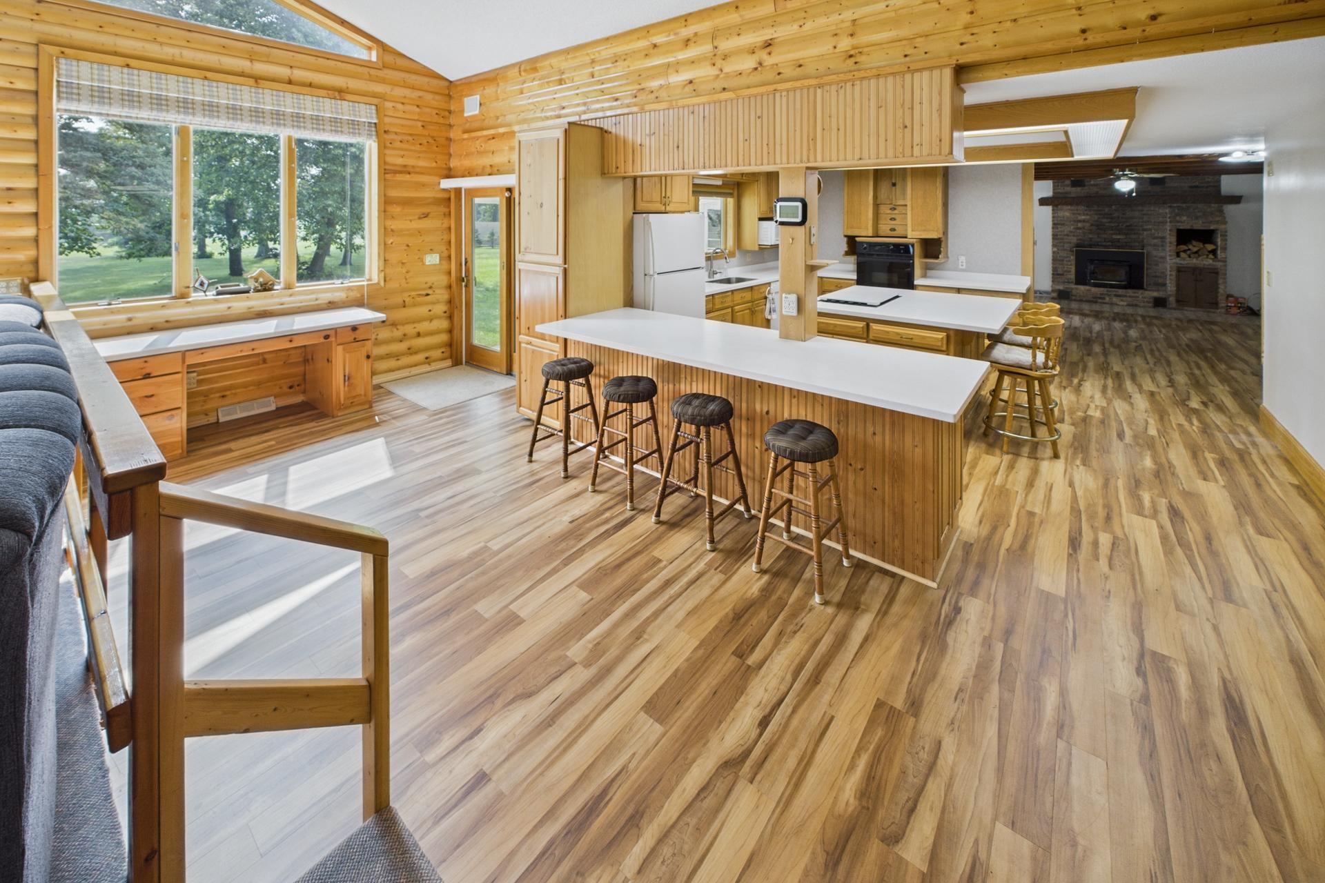 1966 single family home for sale at 27026 Hoot Owl Drive in Merrifield, MN — 5 bed, 3 bath (photo 4 of 55)