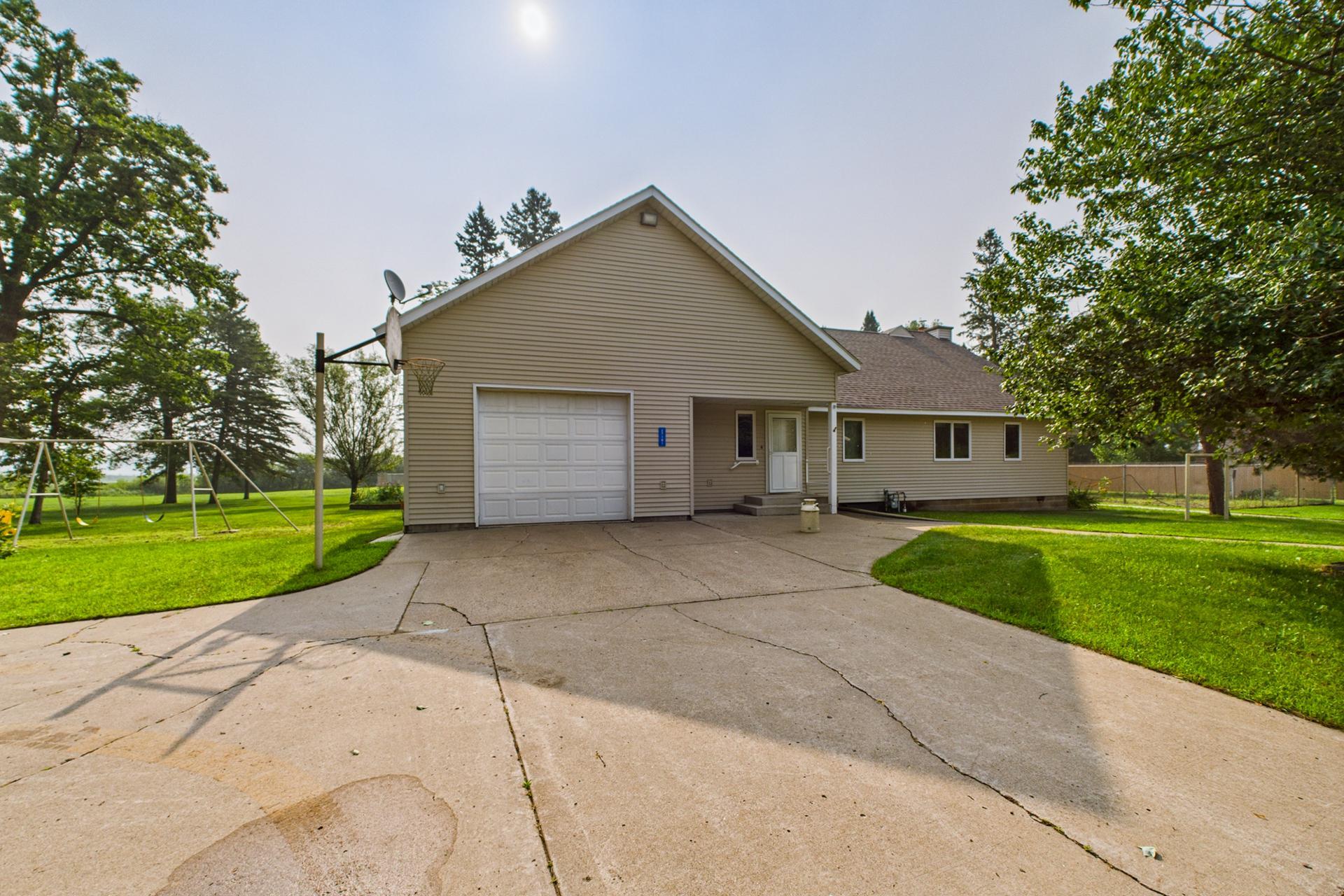 1966 single family home for sale at 27026 Hoot Owl Drive in Merrifield, MN — 5 bed, 3 bath (photo 37 of 55)