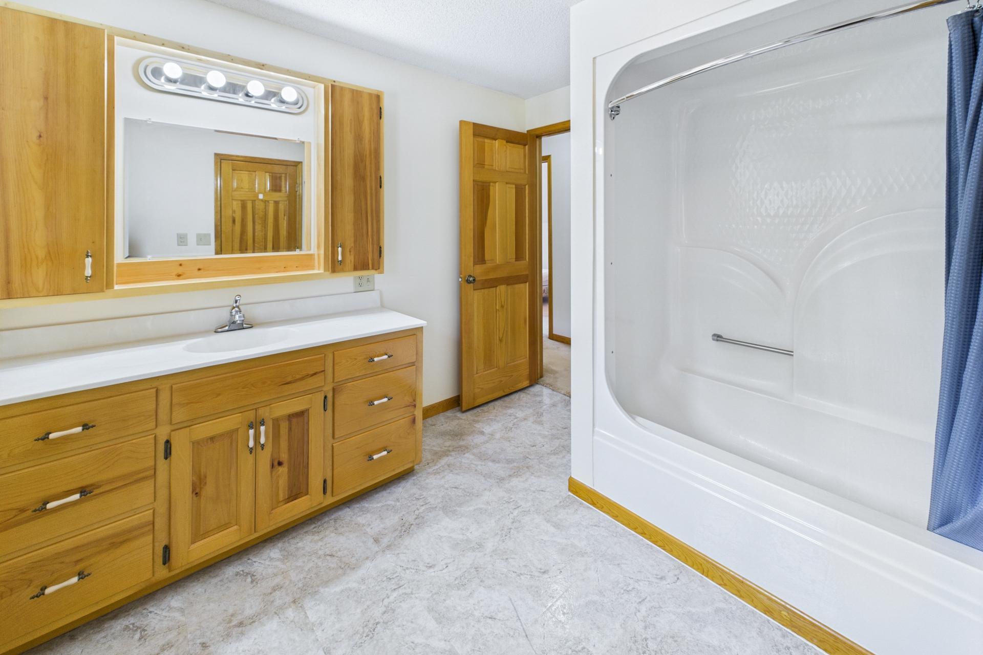 1966 single family home for sale at 27026 Hoot Owl Drive in Merrifield, MN — 5 bed, 3 bath (photo 41 of 55)