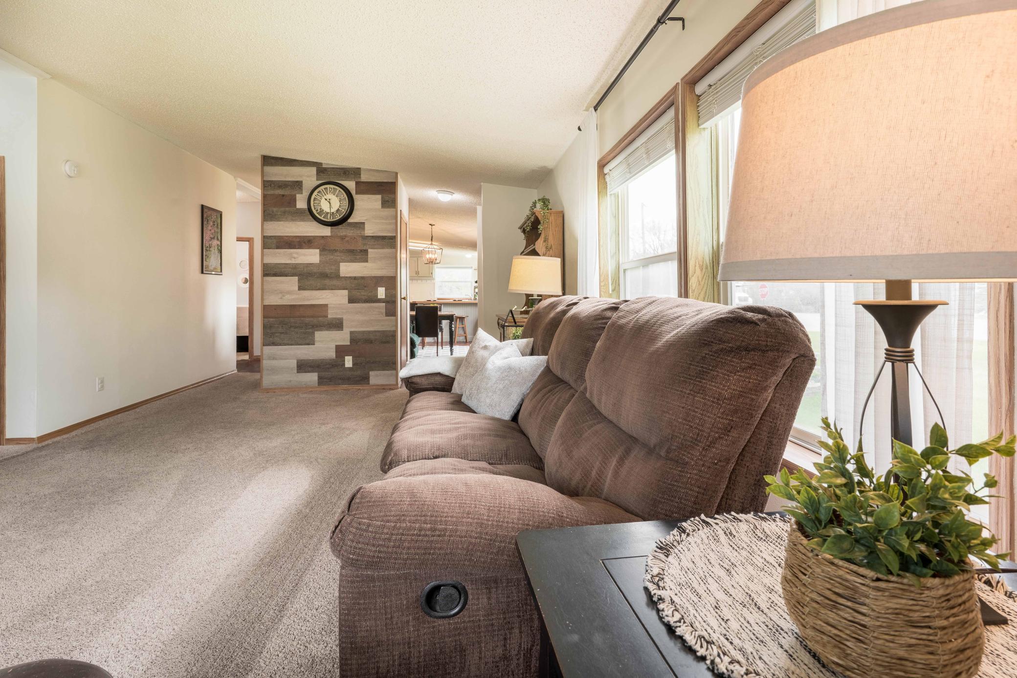 2002 single family home for sale at 211 E Central Avenue in Clitherall, MN — 3 bed, 2 bath (photo 27 of 57)
